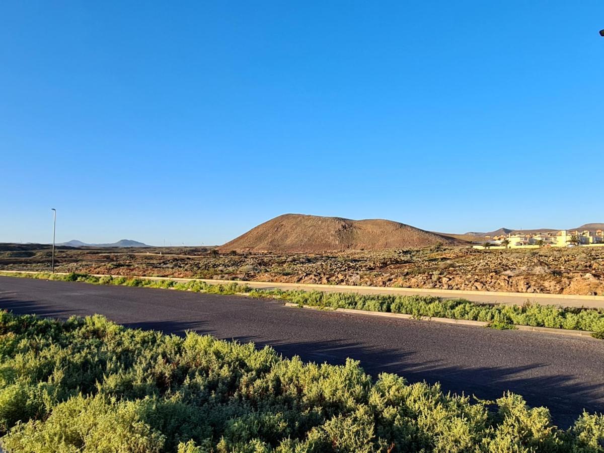 Casa Zalla 110M2, 200M2 Garden, Pool, 1Gb Wi-Fi, Private Parking Corralejo Extérieur photo